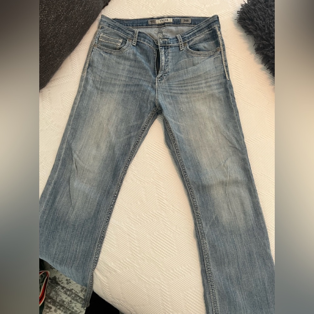 BKE Mens “Tyler” bootcut 34R lighter weight denim